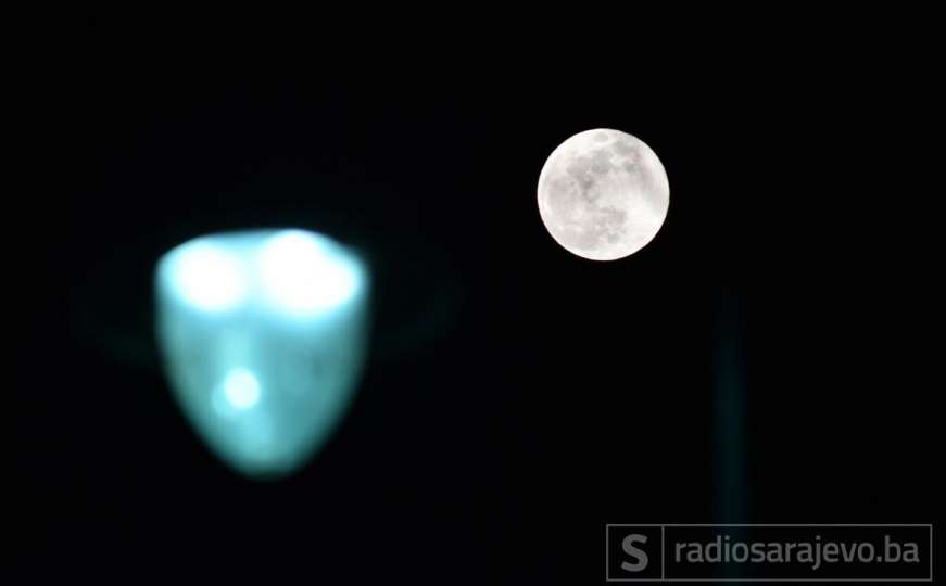 Magični prizor: Pogledajte kako je izgledao Super Mjesec iznad Sarajeva